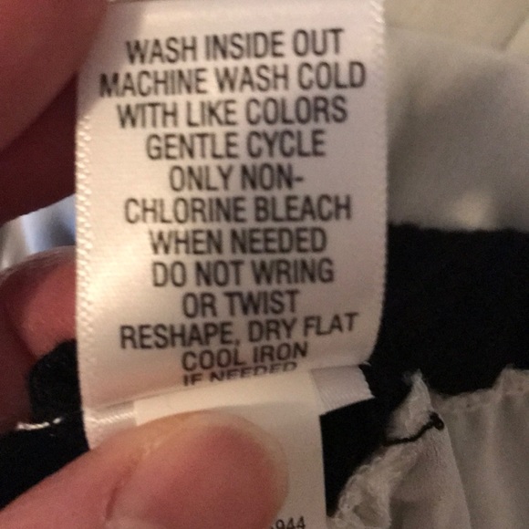 NWT APT 9 Mock bottom light sweater - Picture 5 of 6